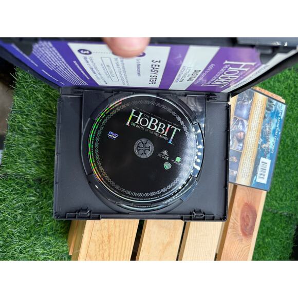 The Hobbit: The Motion Picture Trilogy (DVD) - 3Pack - Picture 9 of 10